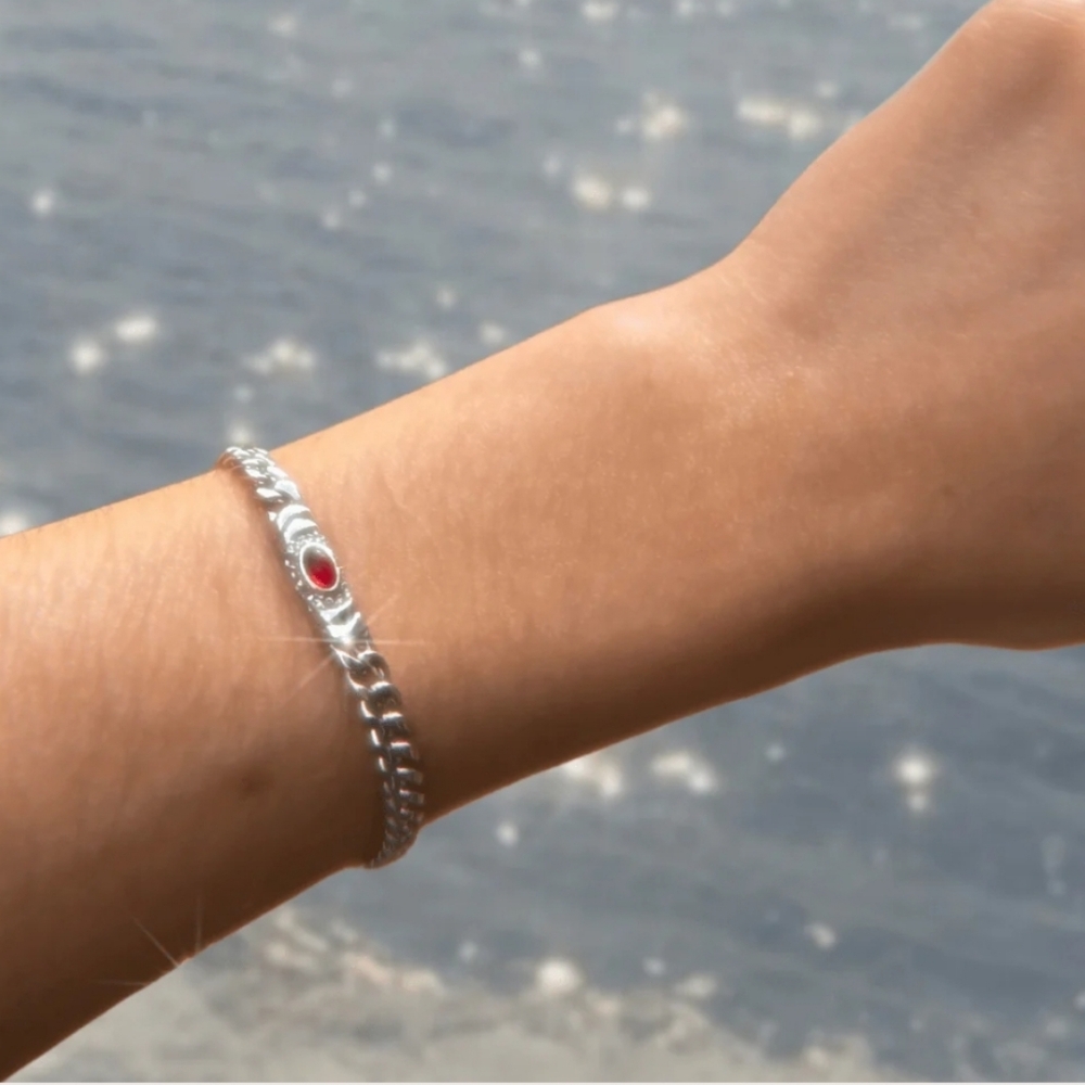 Raena Stones Cadena Bella Bracelet - Silver Red New NIB